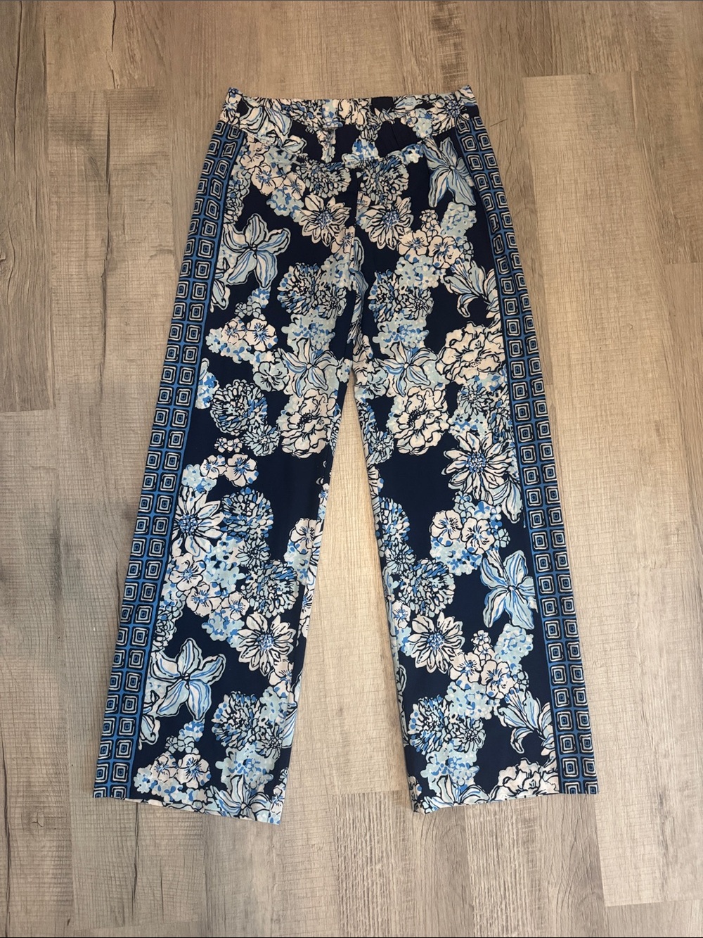 Lilly Pulitzer Bal Harbor palazzo low tide navy bouquet all day